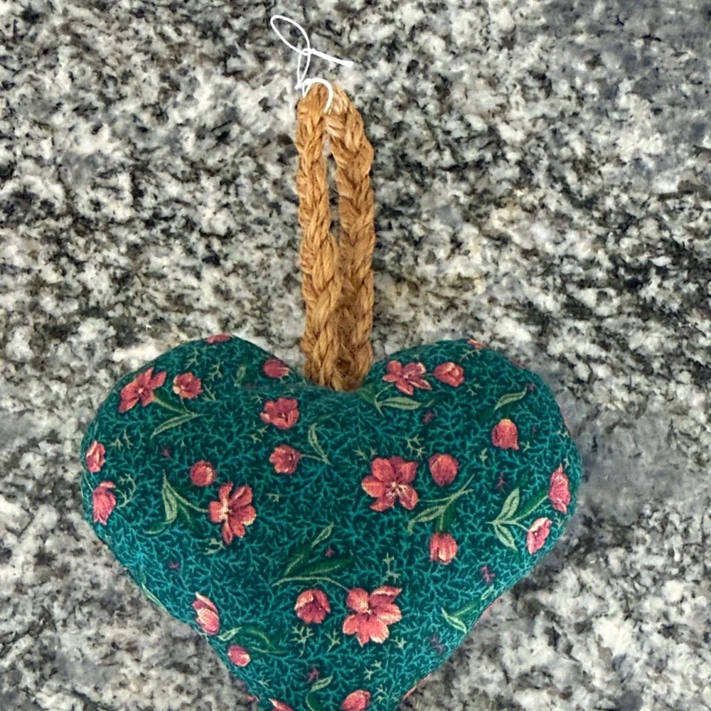 Colorful Heart-Shaped Hanging Decor - Picture 2 of 5